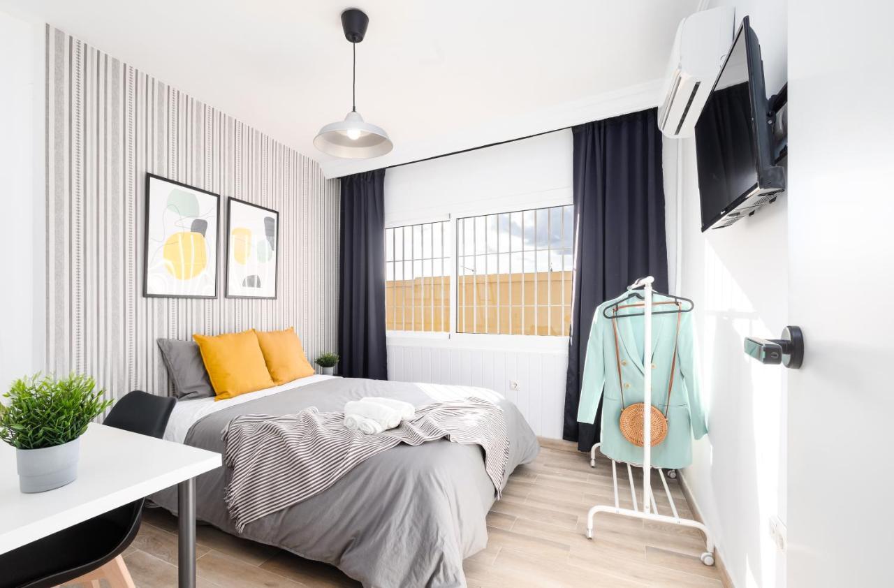 Nordik Rooms Urban - Urena "Grindavik" Малага Экстерьер фото