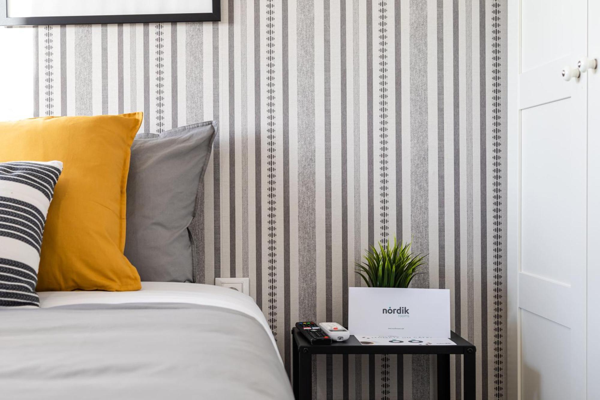 Nordik Rooms Urban - Urena "Grindavik" Малага Экстерьер фото